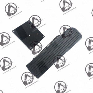 Педаль газа электрическая в кабину оператора для автокрана XCMG QY25K5S-QY50/803700121/Y120FCB-10/80