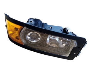 Фара передняя правая F2000 SHACMAN DZ9100726020