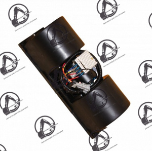 Мотор отопителя BOBCAT 7003445